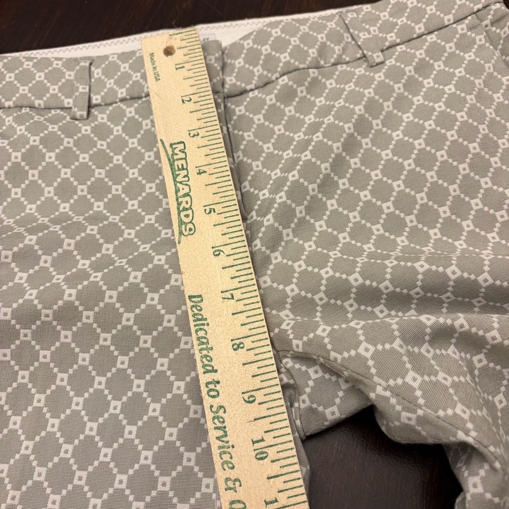 Katherine Barclay Geometric Gray Ankle Pants Size 6 - Picture 6 of 8